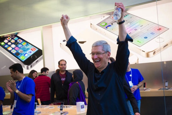 Tim Cook Palo Alto Promocionando iPhone 5S